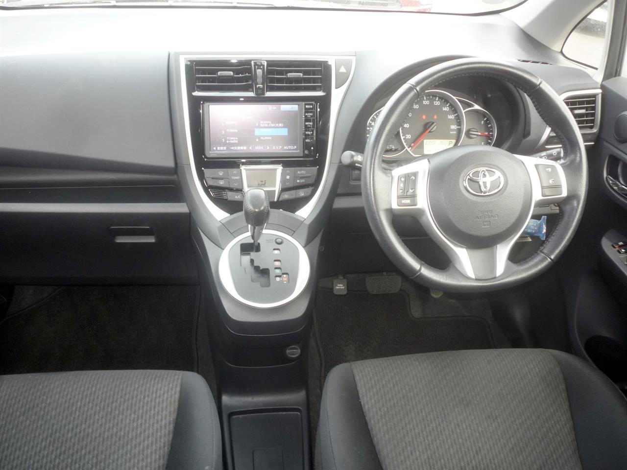 2014 Toyota Ractis