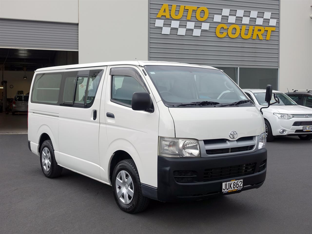 2007 Toyota Hiace