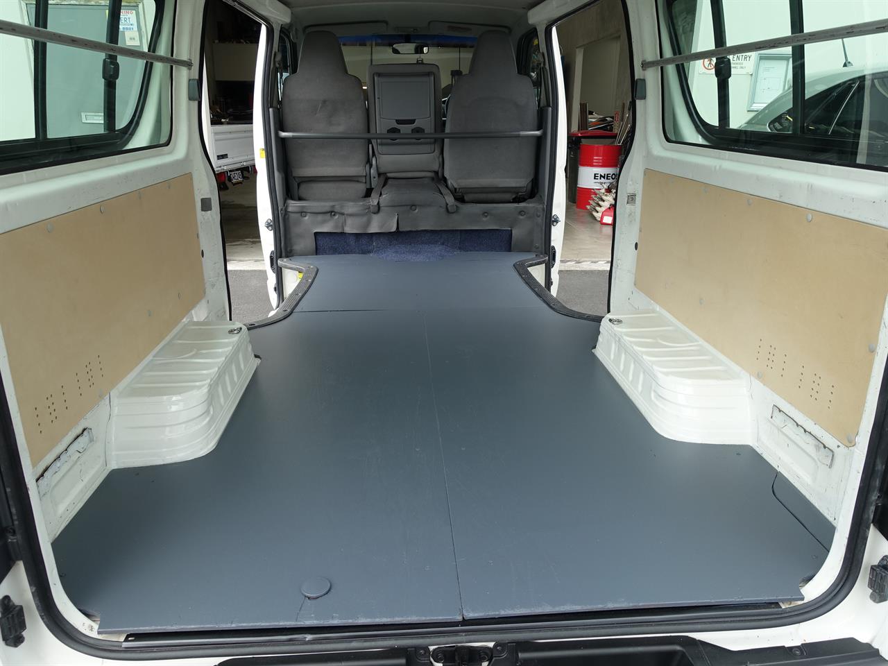 2007 Toyota Hiace