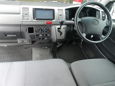 2007 Toyota Hiace - Thumbnail