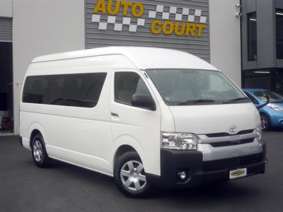 2019 Toyota Hiace - Thumbnail