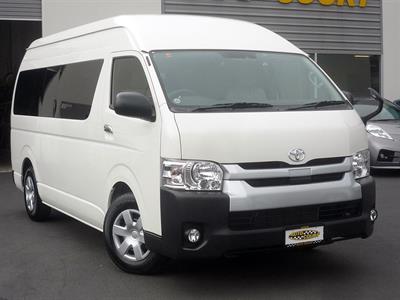 2019 Toyota Hiace - Thumbnail