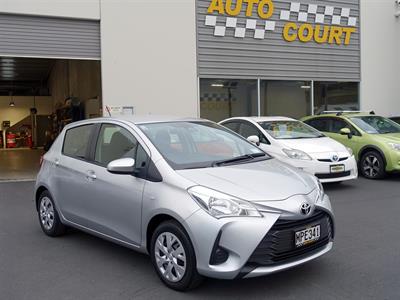 2019 Toyota Yaris - Thumbnail