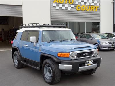 2012 Toyota FJ Cruiser