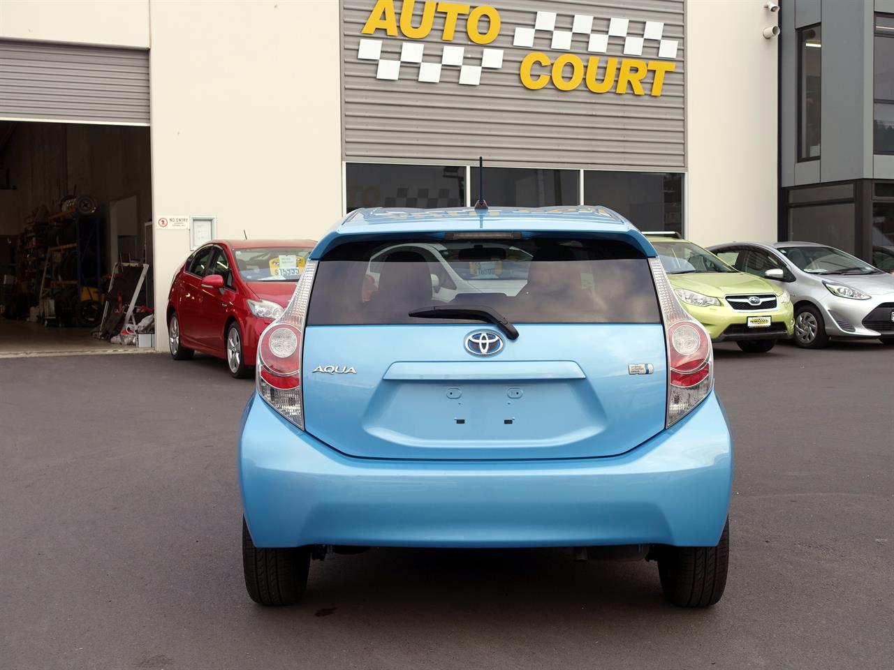 2013 Toyota Aqua